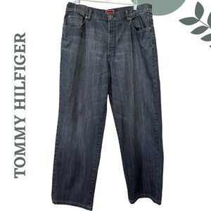 🛍️3/$40 Tommy Hilfiger Men’s Freedom Low-Rise Jeans – Size 36